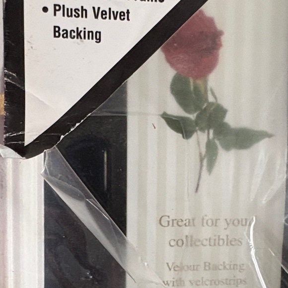 Instant Shadow Box with White Frame - Picture 3 of 9